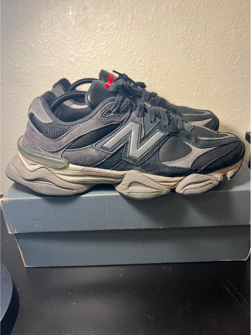 New Balance 9060 Black Grey